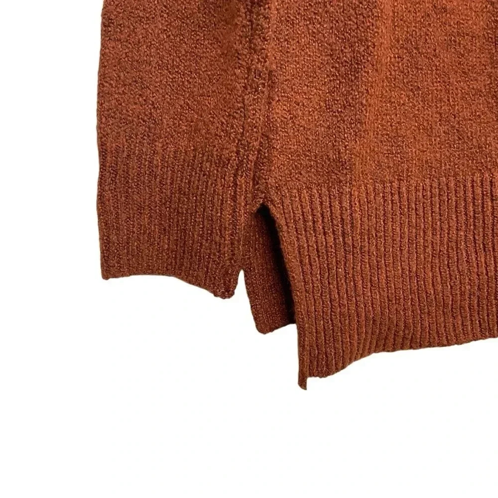 Pink Clover Animal Print Colorblock Crewneck Sweater Size Small - Picture 4 of 8